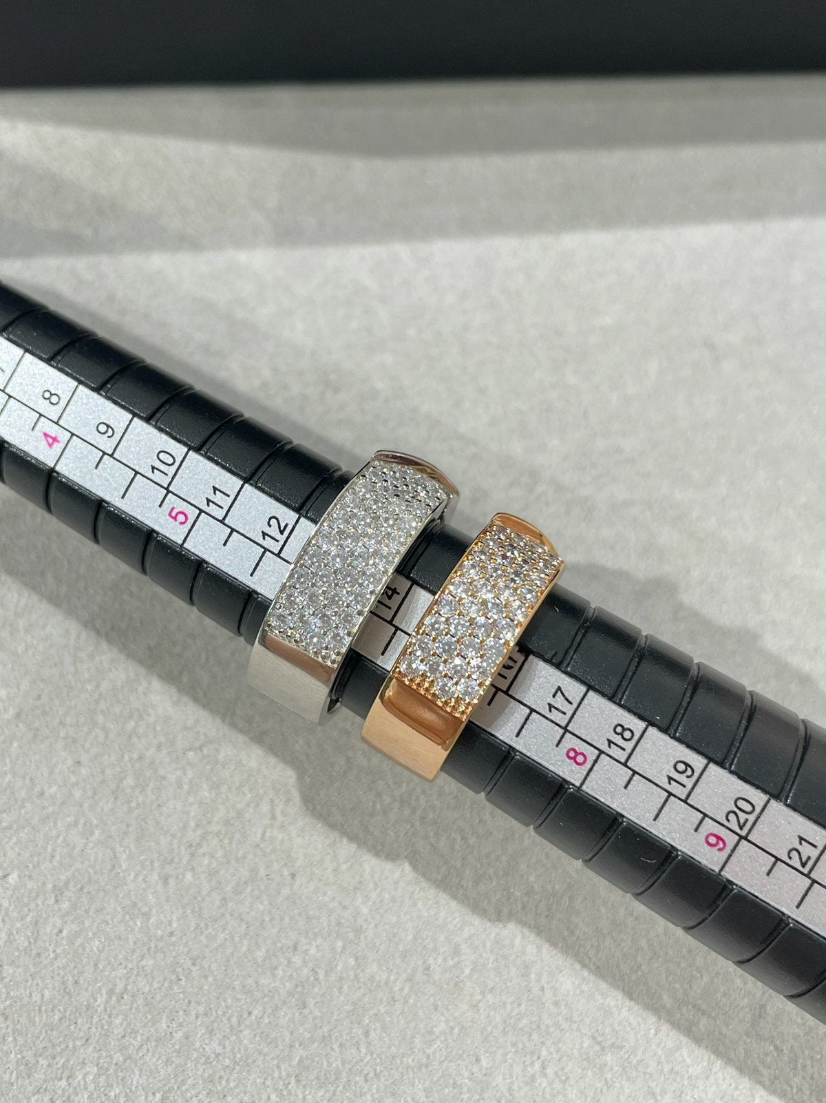 [⭐Veyra]LIENS EVIDENCE  DIAMOND PAVED RING
