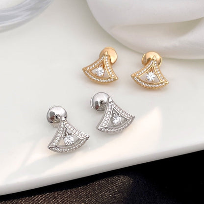 [⭐Veyra]DREAM MINI DIAMOND STUD EARRINGS