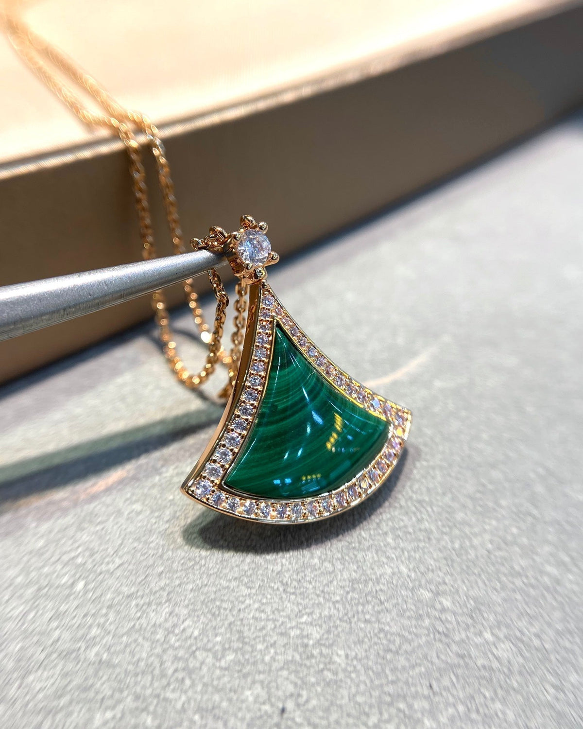 [⭐Veyra]DREAM MALACHITE DIAMOND PAVED PINK GOLD NECKLACE