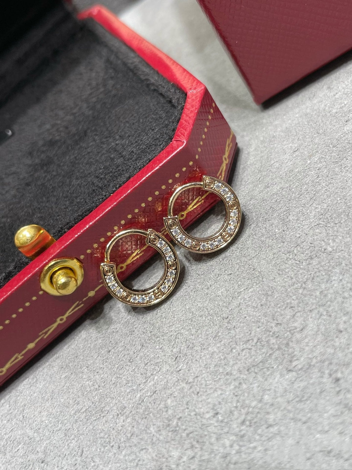 [⭐Veyra]LOVE DIAMOND EARRINGS