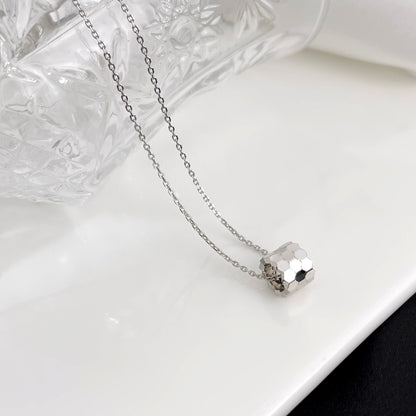 [⭐Veyra]BEE MINI NECKLACE
