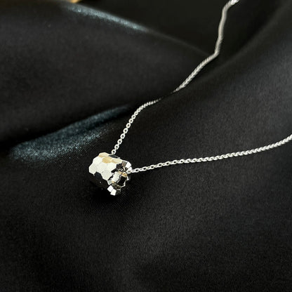 [⭐Veyra]BEE MINI NECKLACE