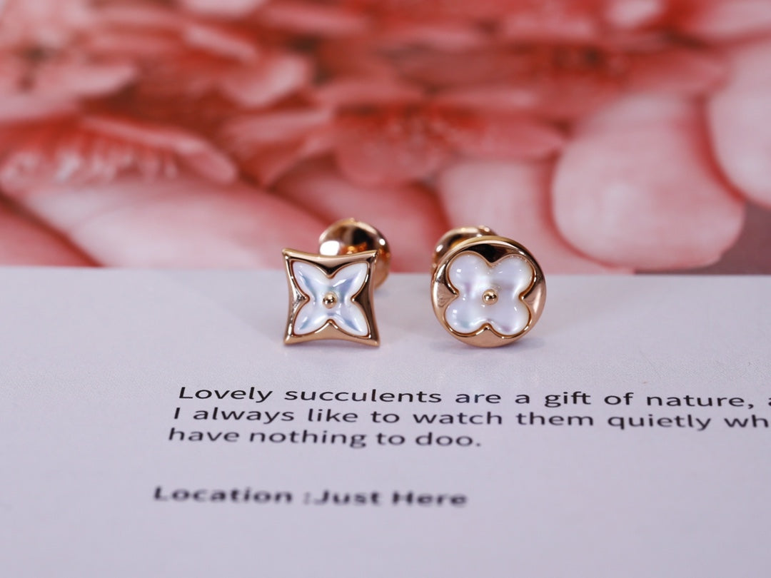 [⭐Veyra]STAR AND SUN PINK GOLD MOP STUD EARRINGS
