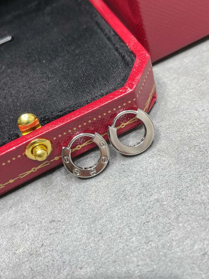 [⭐Veyra]LOVE MINI EARRINGS