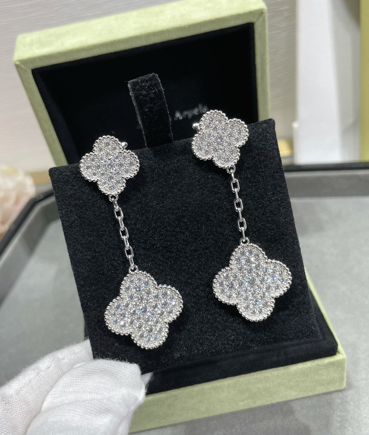 [⭐Veyra]CLOVER 2 MOTIFS DIAMOND PAVED SILVER EARRINGS