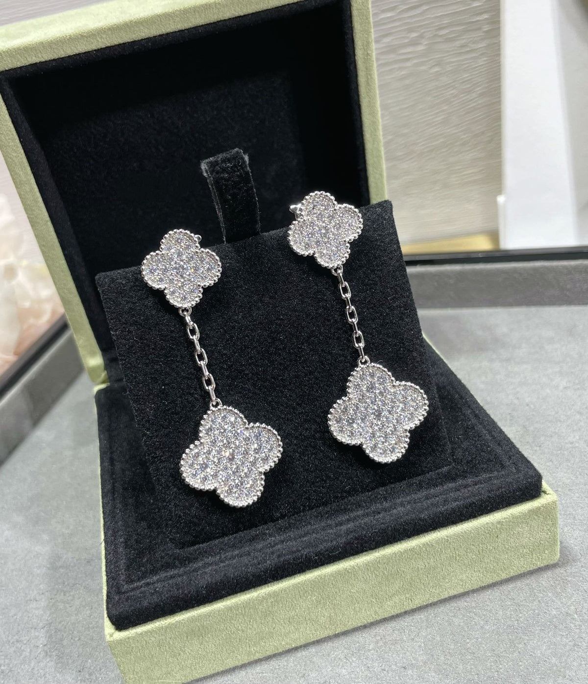 [⭐Veyra]CLOVER 2 MOTIFS DIAMOND PAVED SILVER EARRINGS