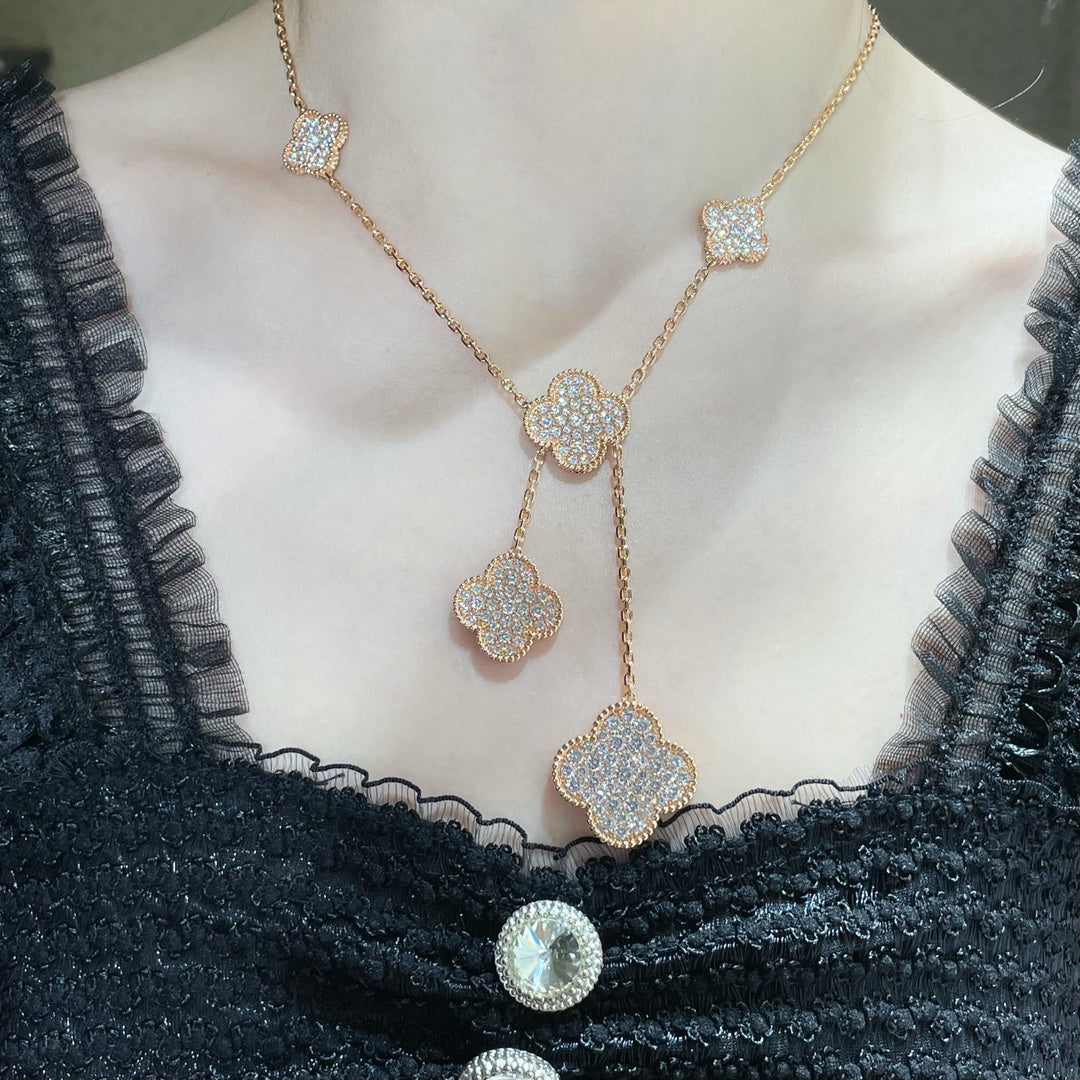 [⭐Veyra]CLOVER 6 MOTIF DIAMOND PAVED NECKLACE