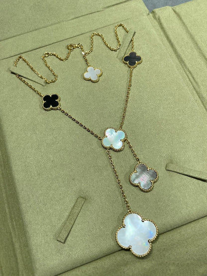 [⭐Veyra]CLOVER 6 MOTIF MOP ONYX GOLD NECKLACE
