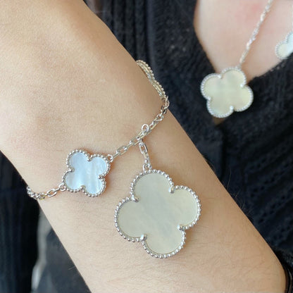 [⭐Veyra]CLOVER 5 MOTIF WHITE MOP SILVER BRACELET