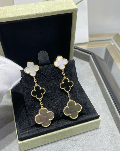 [⭐Veyra]CLOVER 3 MOTIF MOP ONYX DARK MOP PINK GOLD EARRINGS