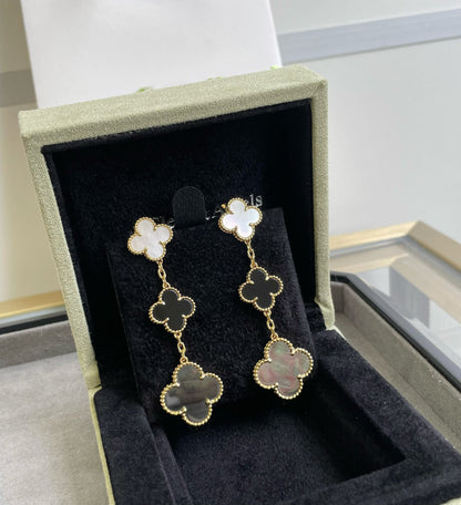 [⭐Veyra]CLOVER 3 MOTIF MOP ONYX DARK MOP PINK GOLD EARRINGS