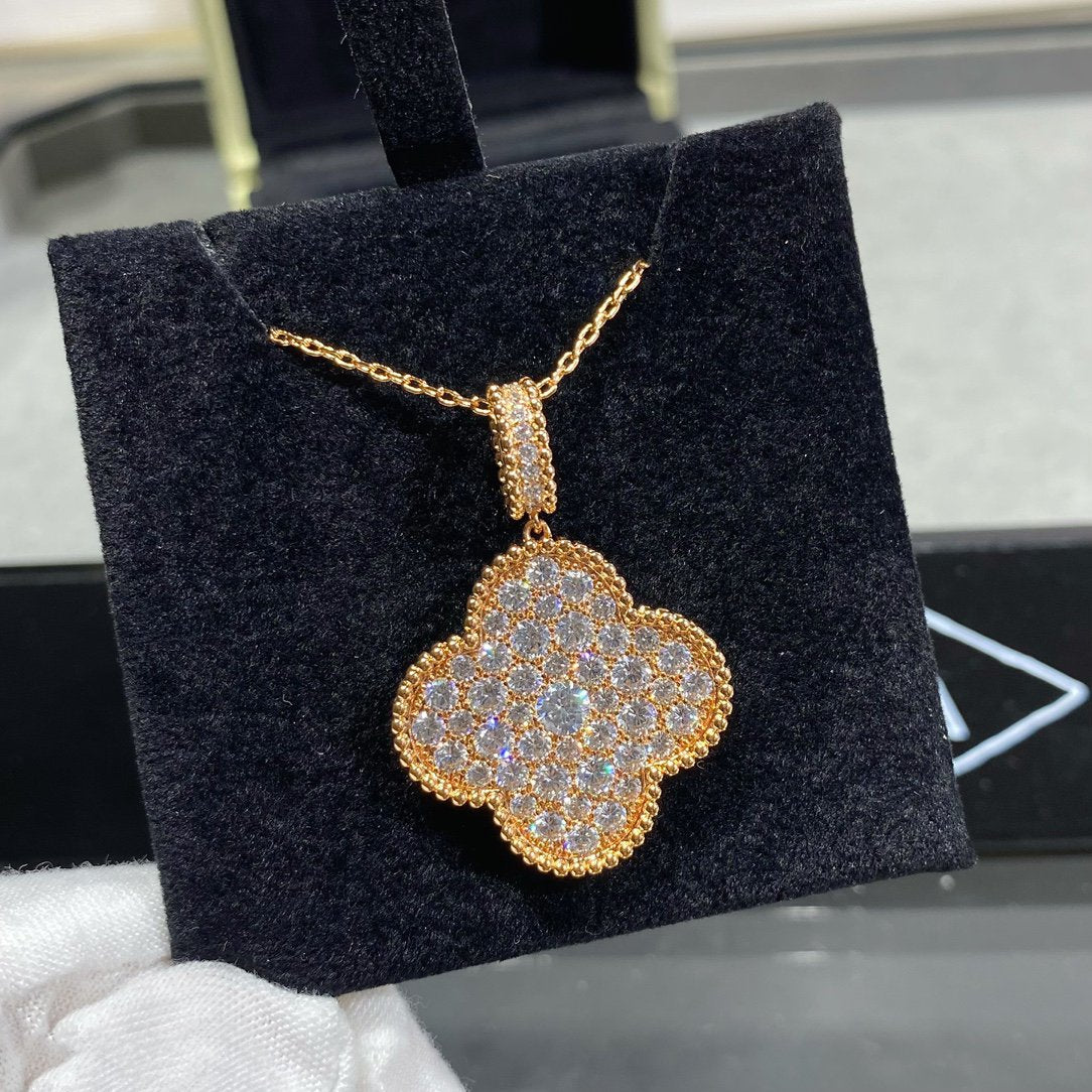 [⭐Veyra]CLOVER 25MM LARGE PEDANT DIAMOND PAVED LONG NECKLACE