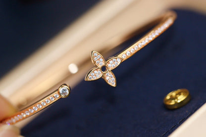[⭐Veyra]IDYLLE PINK GOLD OPEN BRACELET DIAMOND PAVED