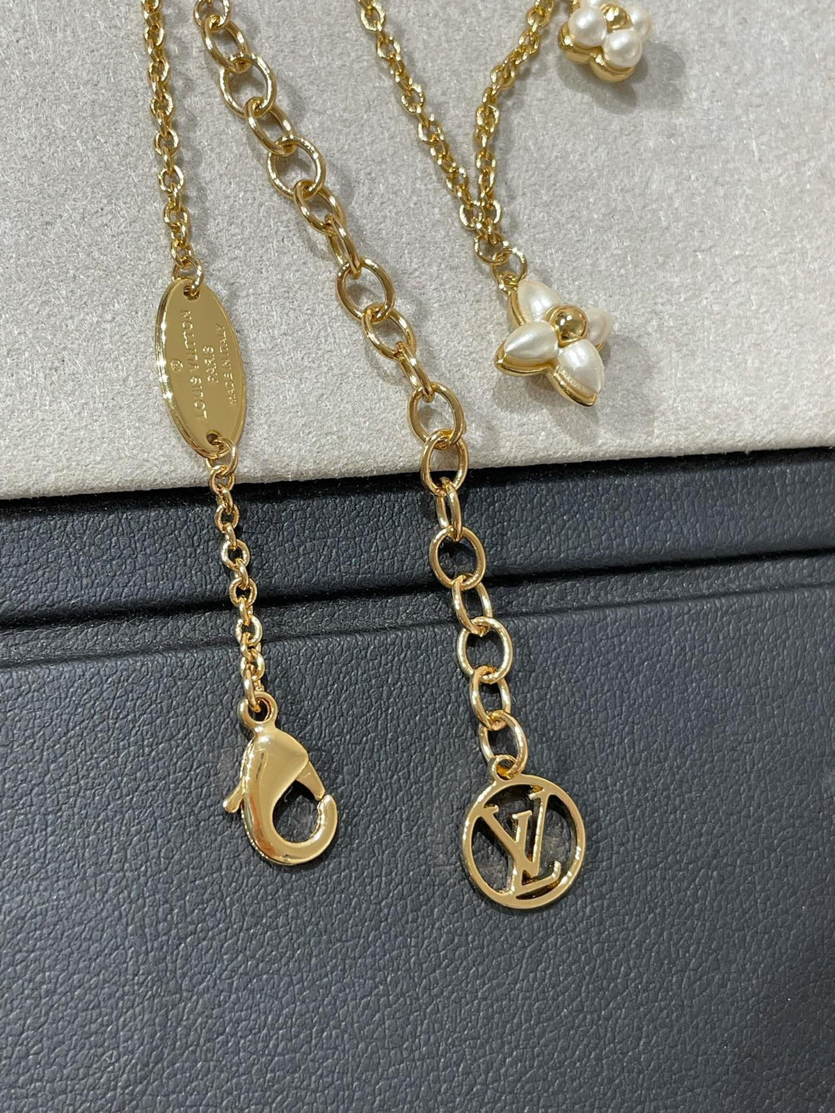 [⭐Veyra]FLOWERGRAM GOLD MOP DOUBLE ROW NECKLACE