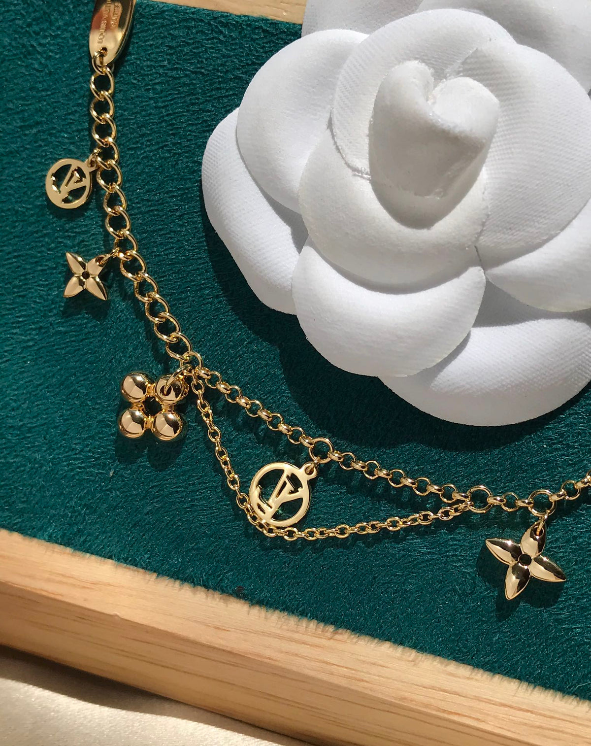 [⭐Veyra]BLOOMING PINK GOLD MOP BRACELET