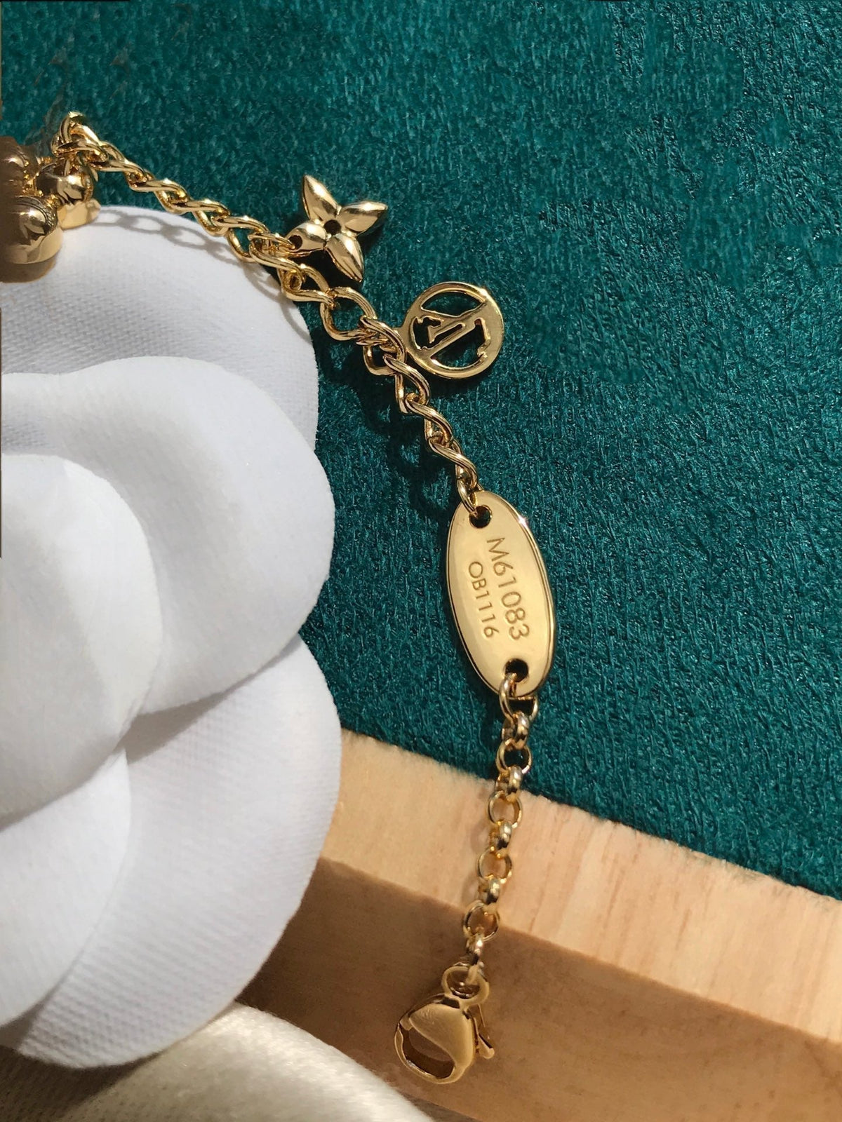 [⭐Veyra]BLOOMING PINK GOLD MOP BRACELET