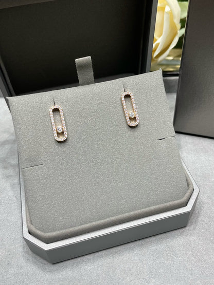 [⭐Veyra]MOVE UNO STUD DIAMOND PAVED EARRINGS