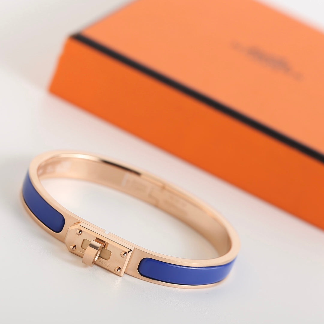 [⭐Veyra]HM KELLY BLUE BRACELET