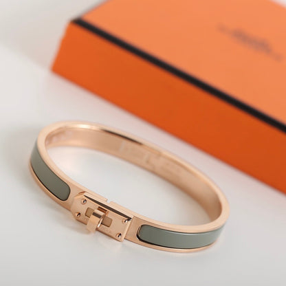 [⭐Veyra]HM KELLY BLUE GREEN BRACELET