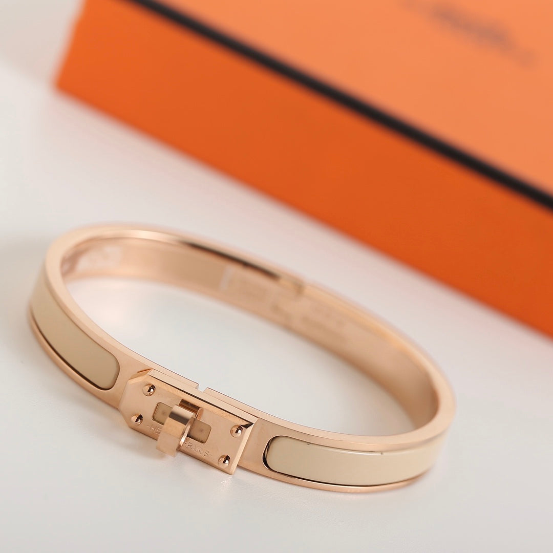 [⭐Veyra]HM KELLY BEIGE BRACELET