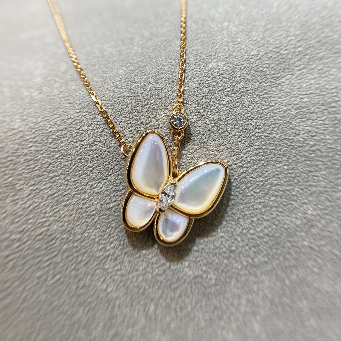 [⭐Veyra]BUTTERFLY MOP DIAMOND NECKLACE