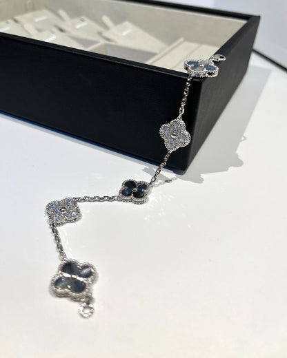[⭐Veyra] CLOVER 5 MOTIF LASER BRACELET COLLECTION