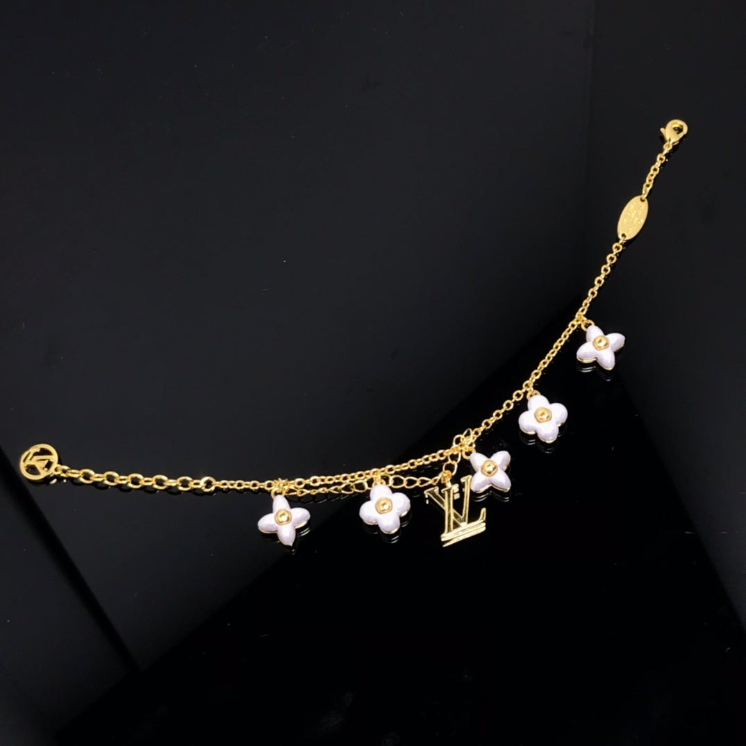 [⭐Veyra]LOGO 6 MOTIF STAR AND SUN GOLD BRACELET