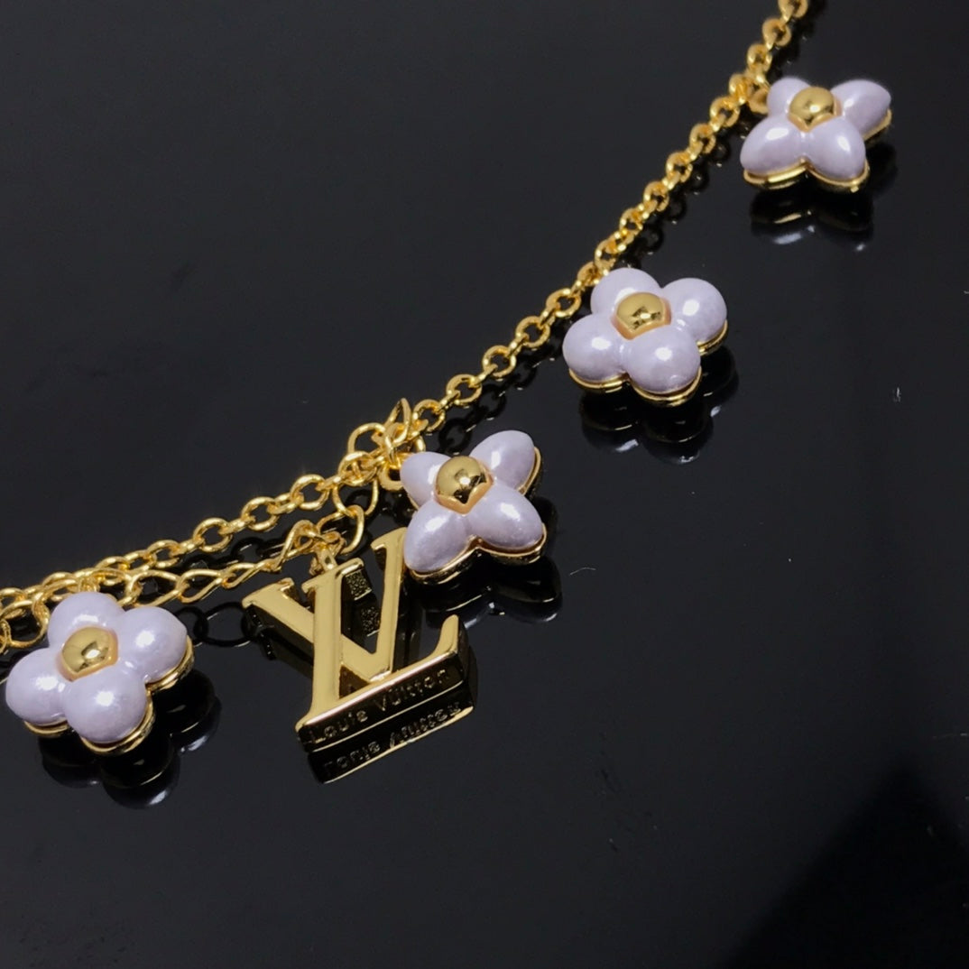 [⭐Veyra]LOGO 6 MOTIF STAR AND SUN GOLD BRACELET