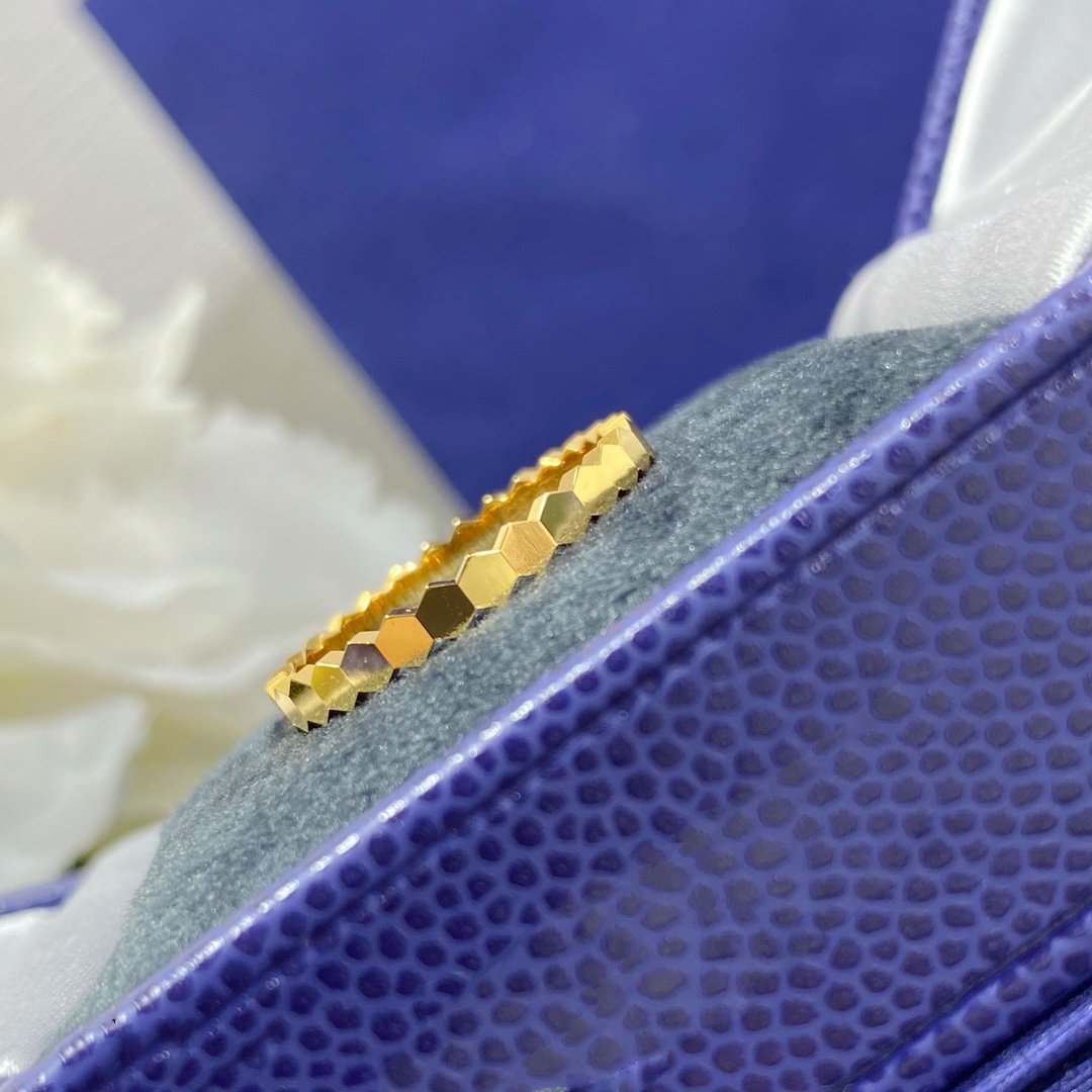 [⭐Veyra]BEE LOVE SMALL RING