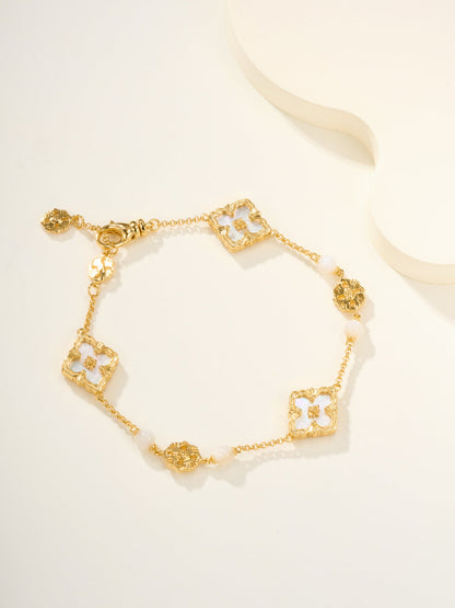 [⭐Veyra]B.C.L ENAMELED Three-Flower Bracelet（Trumpet)