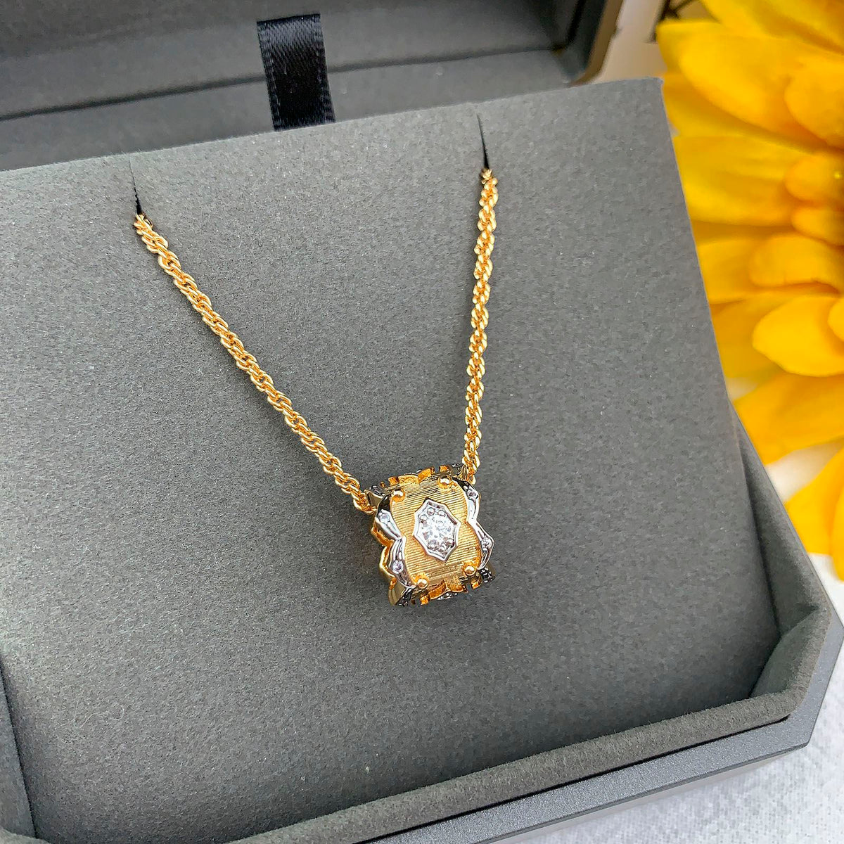 [⭐Veyra] B.C.L “Little Waist” Enamel  NECKLACE（Various colors