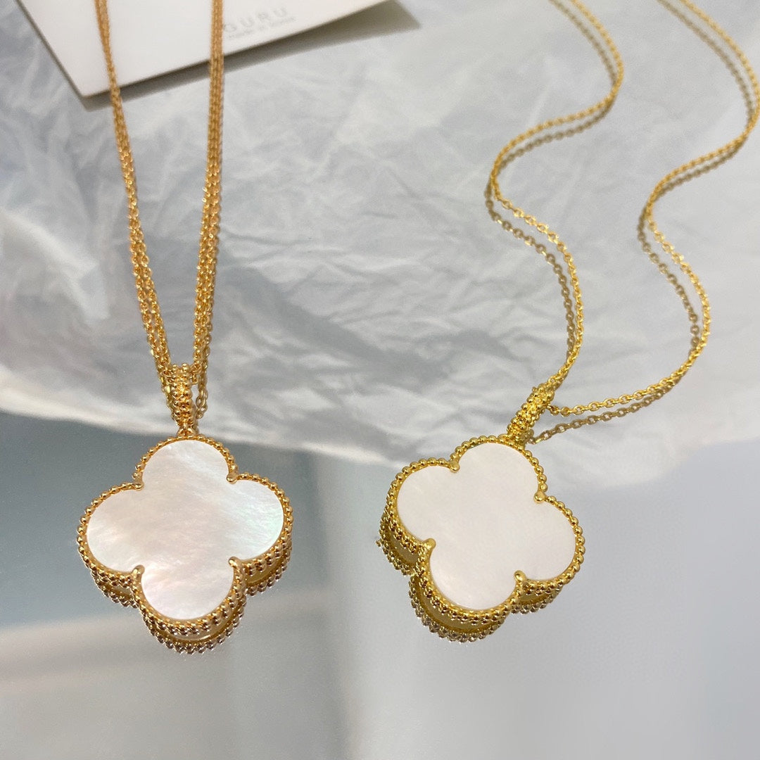 [⭐Veyra]CLOVER 25MM MOP LARGE PENDANT NECKLACE
