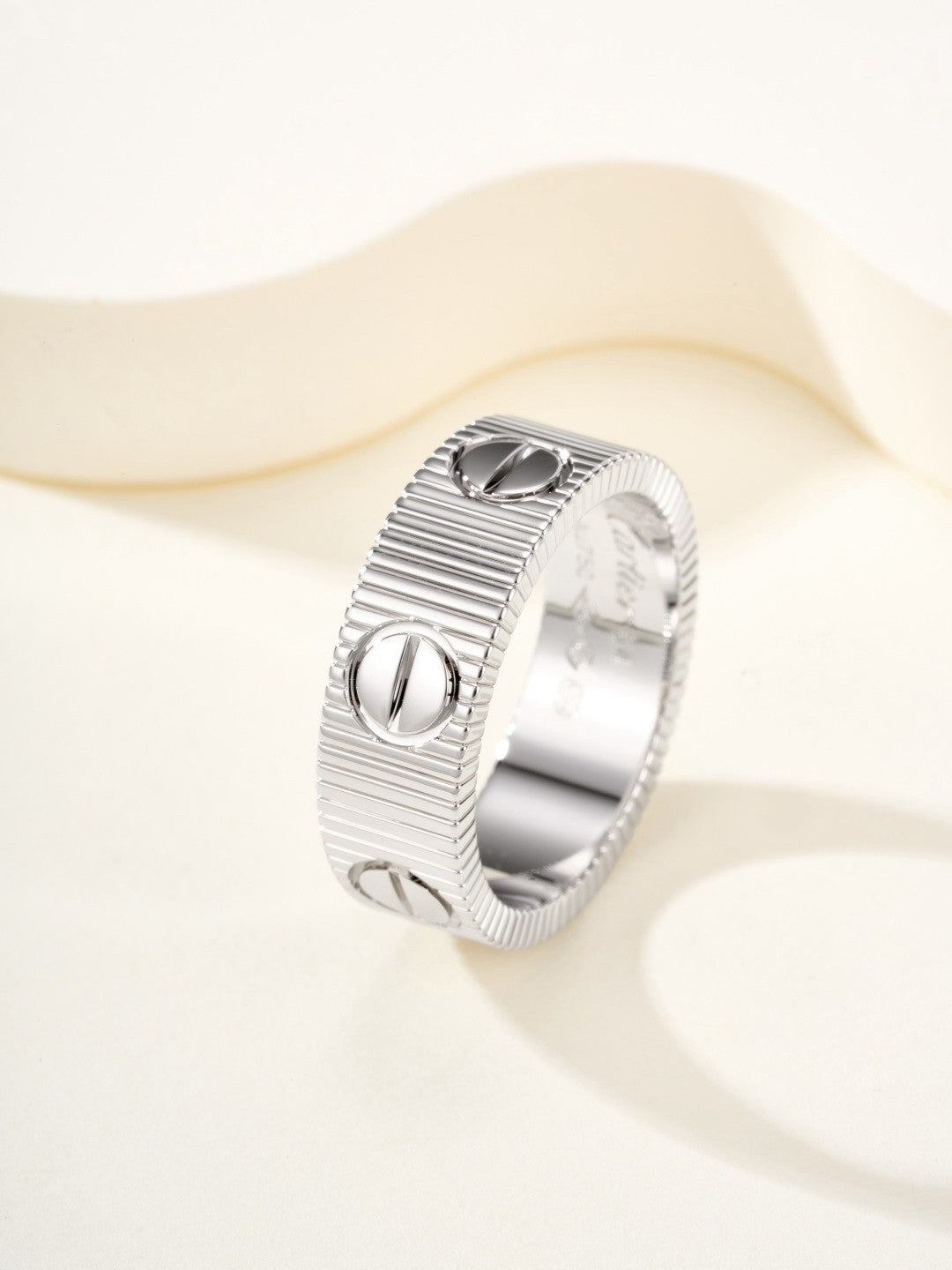 [⭐Veyra]LOVE 6.5MM RING