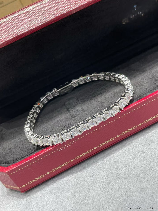 [⭐Veyra jewelrys]TENNIS BRACELET WITH FULL DIAMOND SETTING