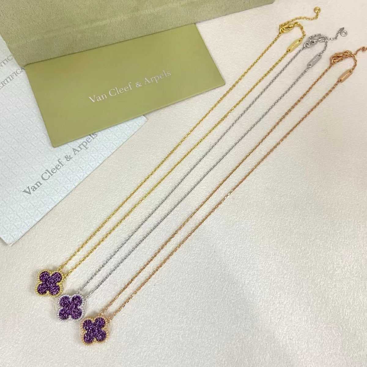 [⭐Veyra]NEW 15MM PURPLE SAND-GOLD FOUR-LEAF CLOVER NECKLACE
