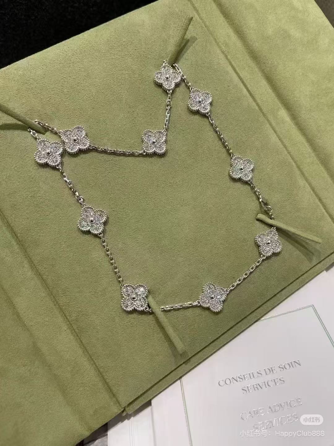 [⭐Veyra]CLOVER 10 MOTIFS  FULL DIAMOND NECKLACE