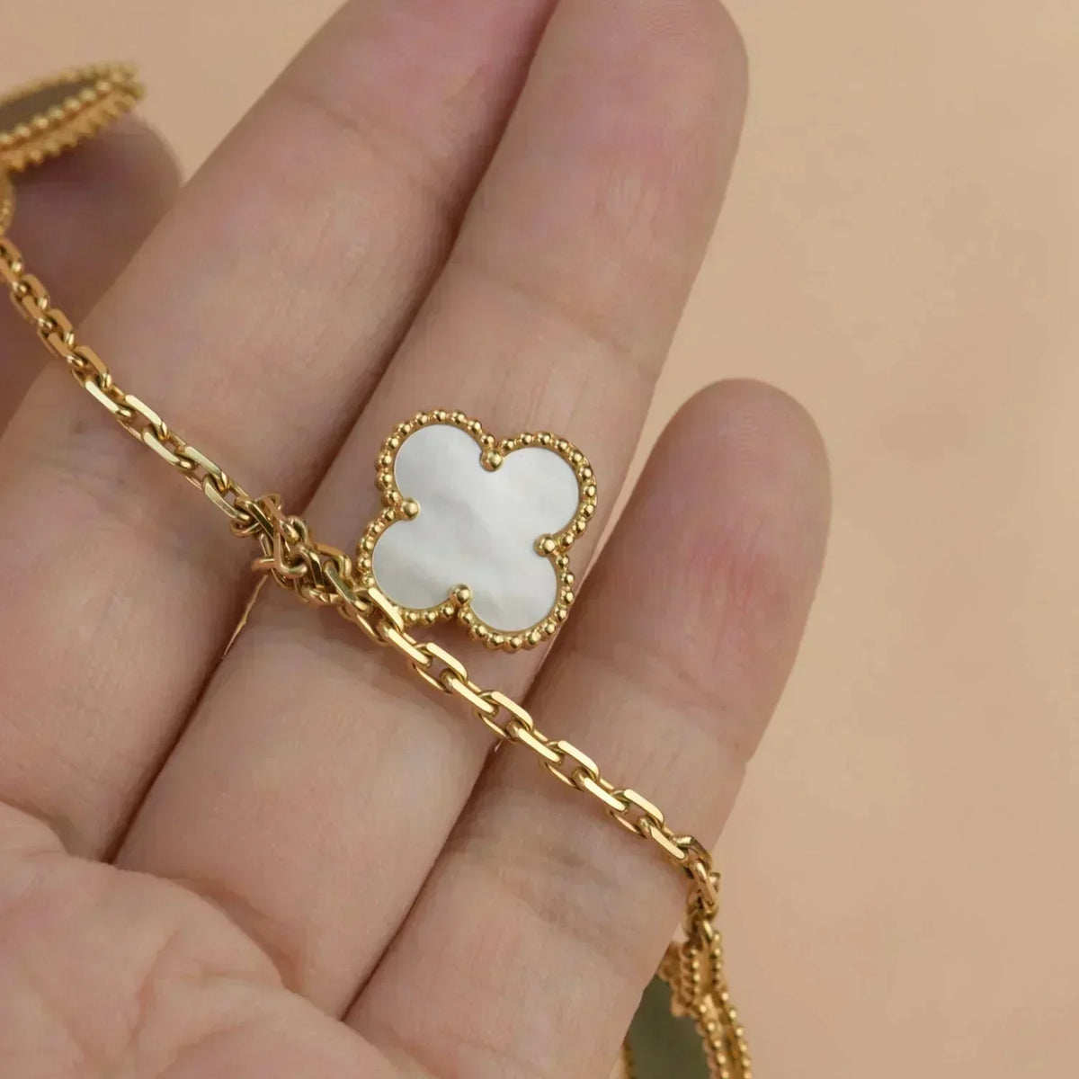 [⭐Veyra]LUCKY SPRING 5 MOTIF GOLD BRACELET