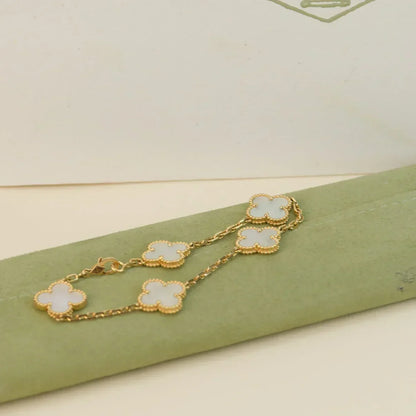 [⭐Veyra]CLOVER WHITE PEARL MOP 5 MOTIF BRACELET COLLECTION
