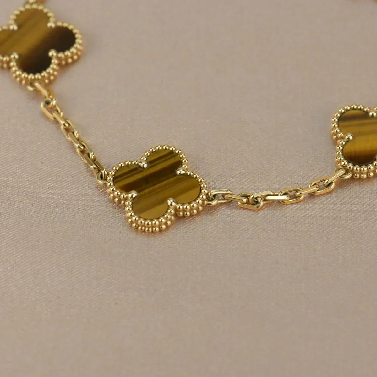 [⭐Veyra] CLOVER 5 MOTIFS TIGER EYE BRACELET COLLECTION