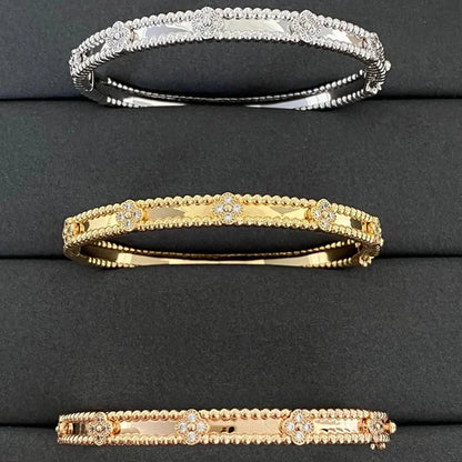 [⭐Veyra]CLOVER BRACELET 4MM DIAMONDS