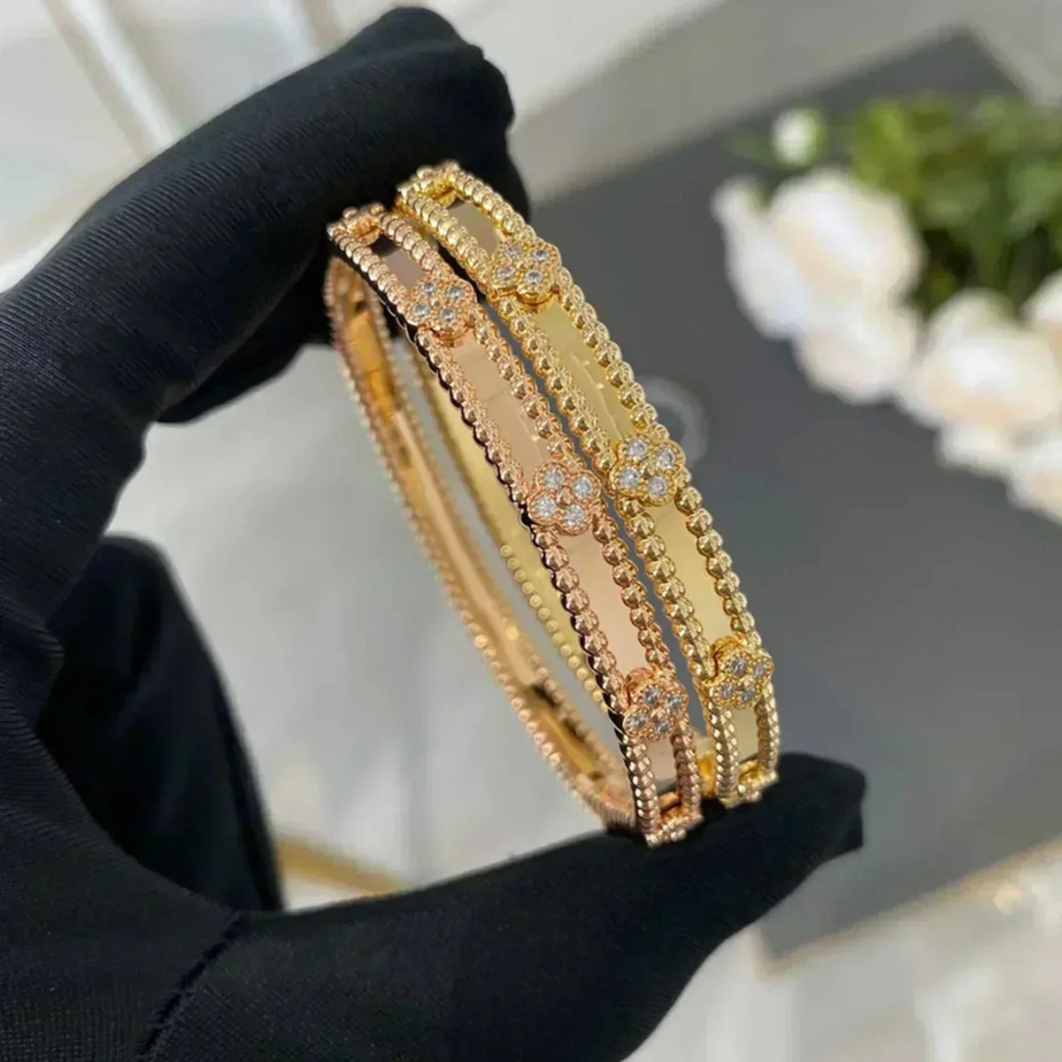 [⭐Veyra]CLOVER BRACELET 4MM DIAMONDS