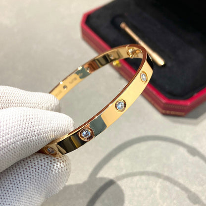 [⭐Veyra]LOVE BRACELET 6.1MM 10 DIAMONDS