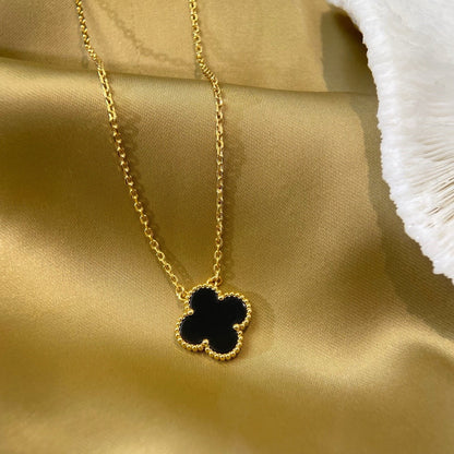 [⭐Veyra]CLOVER 15MM BLACK ONYX SINGLE FLOWER NECKLACE