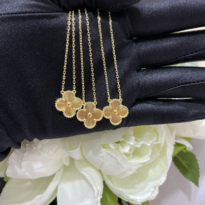 [⭐Veyra]CLOVER 15MM LASER NECKLACE