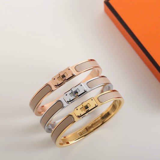 [⭐Veyra]HM KELLY GREY BRACELET