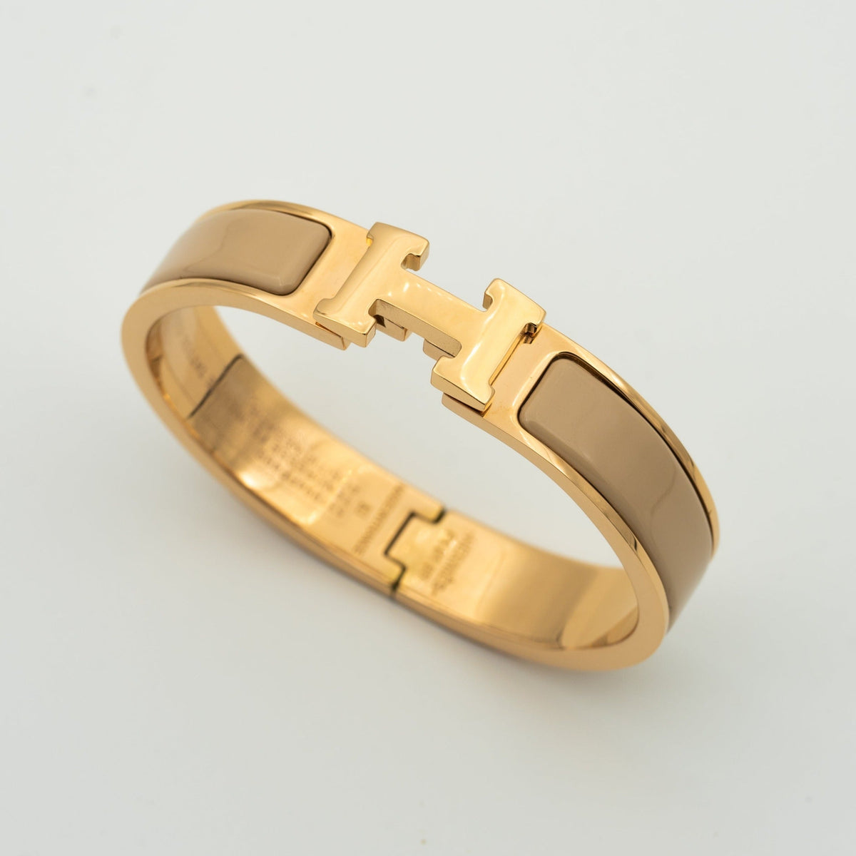 [⭐Veyra]H GREY BRACELET