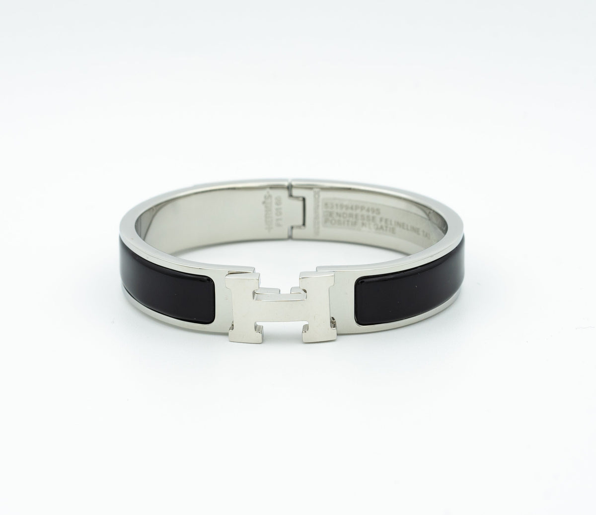 [⭐Veyra]H BLACK BRACELET