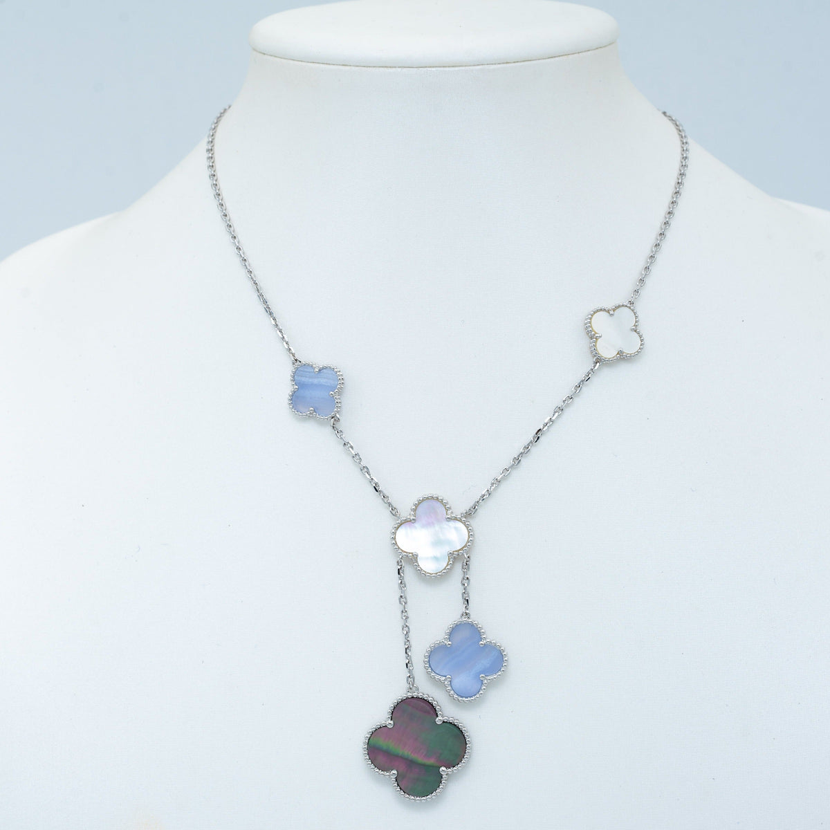 [⭐Veyra]CLOVER MOP CHALCEDONY NECKLACE SILVER 6 MOTIF
