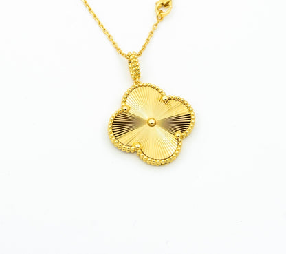 [⭐Veyra]CLOVER 25MM PEDANT NECKLACE GOLD