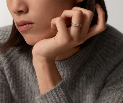 [⭐Veyra]LOVE RING 4mm-wide full-diamond ring Rose Gold